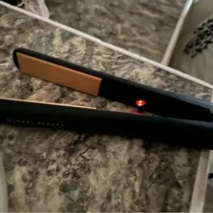 Gentle used variety brand flat irons! HSI Professional | Accessories | Gentle Used Variety Brand  main image 3